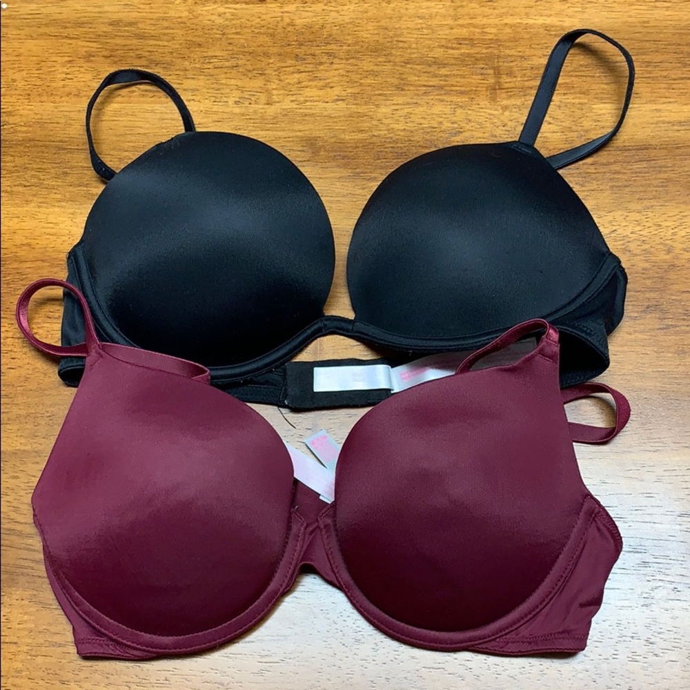 Lot of 2 EUC Victoria’s Secret bras
